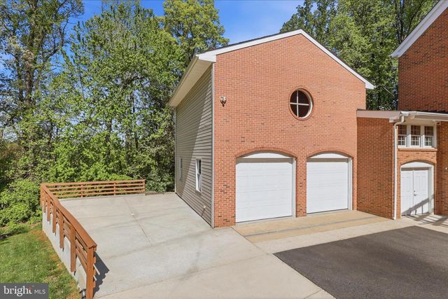 5014 GLEN PARK RD, Annandale, VA 22003