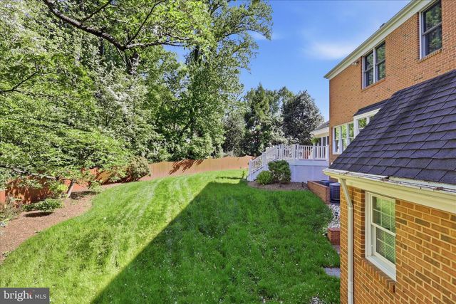 5014 GLEN PARK RD, Annandale, VA 22003