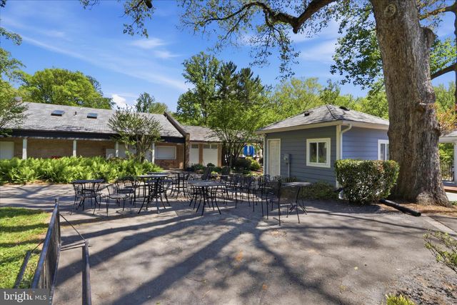 5014 GLEN PARK RD, Annandale, VA 22003