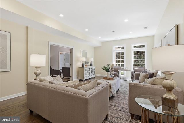5014 GLEN PARK RD, Annandale, VA 22003