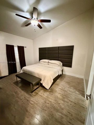 1242 NE 32nd Ave, Homestead, FL 33033