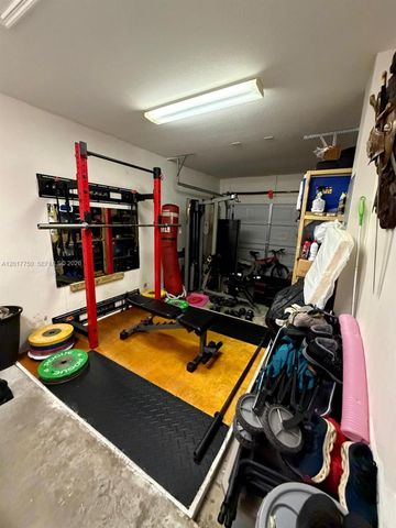 1242 NE 32nd Ave, Homestead, FL 33033
