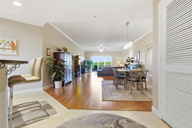 12055 GANDY BOULEVARD N 243, St Petersburg, FL 33702