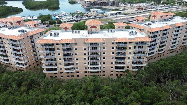 12055 GANDY BOULEVARD N 243, St Petersburg, FL 33702