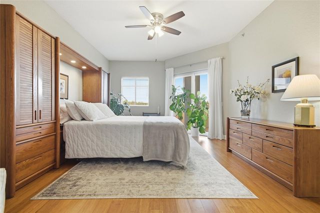 12055 GANDY BOULEVARD N 243, St Petersburg, FL 33702
