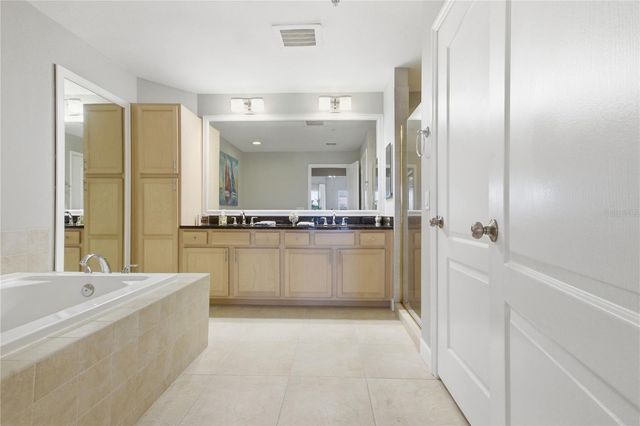 12055 GANDY BOULEVARD N 243, St Petersburg, FL 33702