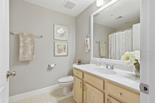 12055 GANDY BOULEVARD N 243, St Petersburg, FL 33702
