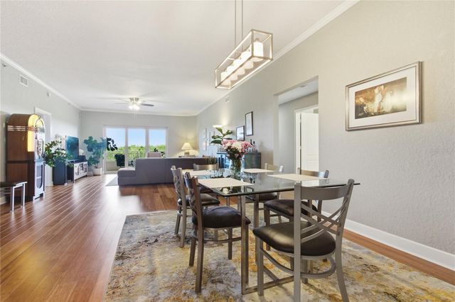 12055 GANDY BOULEVARD N 243, St Petersburg, FL 33702