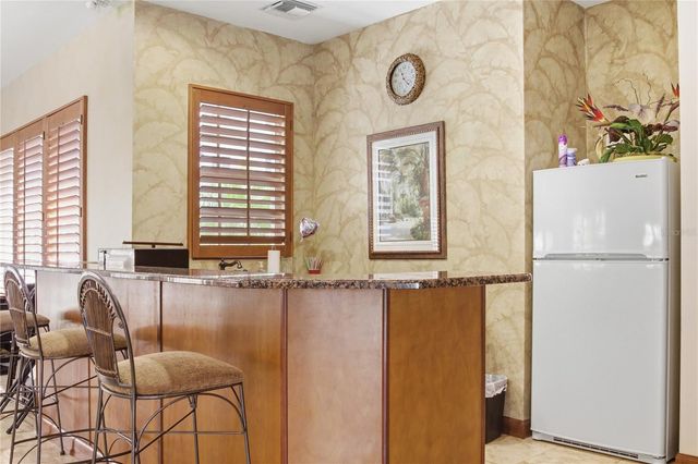12055 GANDY BOULEVARD N 243, St Petersburg, FL 33702