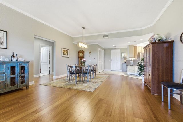 12055 GANDY BOULEVARD N 243, St Petersburg, FL 33702