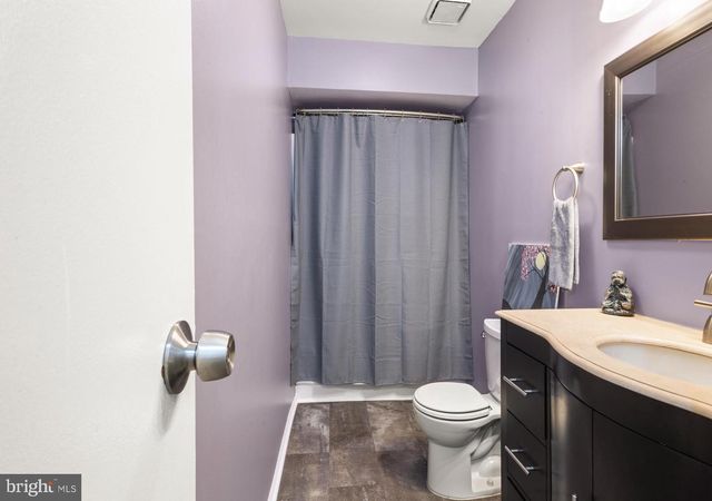 17 CHELSEA CT, Sewell, NJ 08080