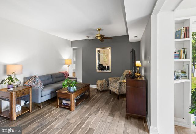 17 CHELSEA CT, Sewell, NJ 08080