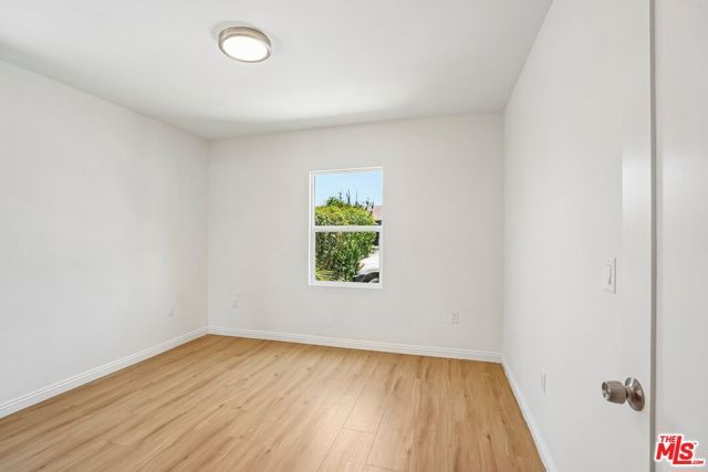 2541 Carmona Avenue, Los Angeles, CA 90016