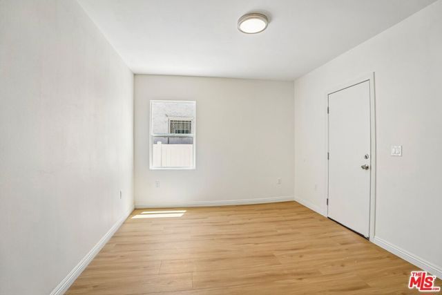 2541 Carmona Avenue, Los Angeles, CA 90016