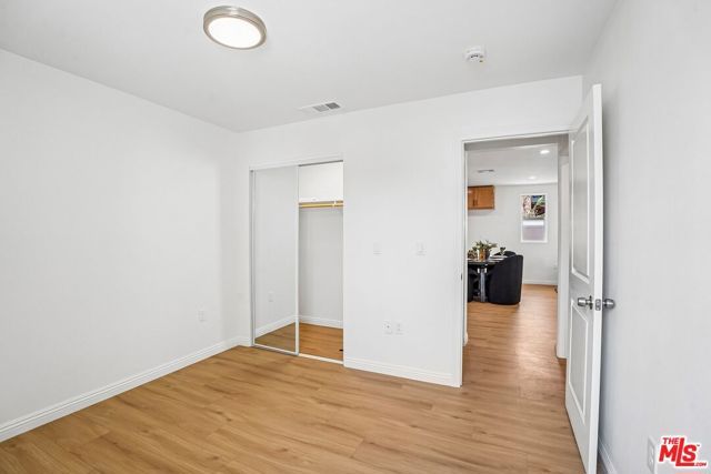 2541 Carmona Avenue, Los Angeles, CA 90016
