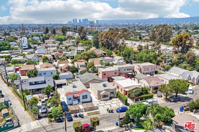 2541 Carmona Avenue, Los Angeles, CA 90016