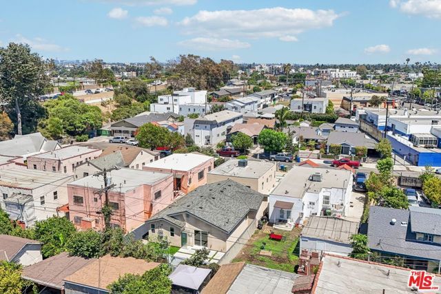 2541 Carmona Avenue, Los Angeles, CA 90016