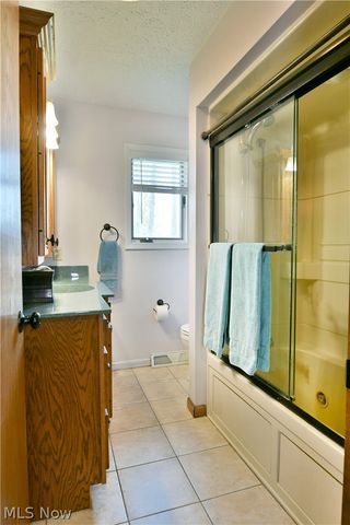 525 Sycamore Trail, Cortland, OH 44410