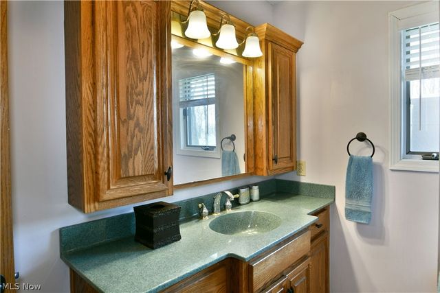 525 Sycamore Trail, Cortland, OH 44410