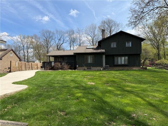 525 Sycamore Trail, Cortland, OH 44410
