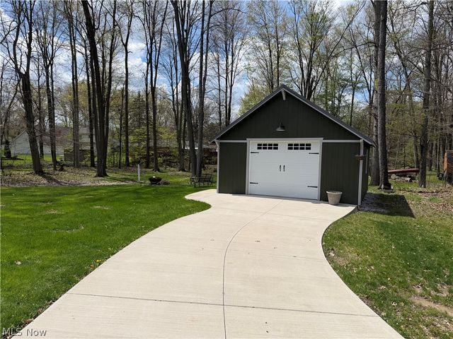 525 Sycamore Trail, Cortland, OH 44410