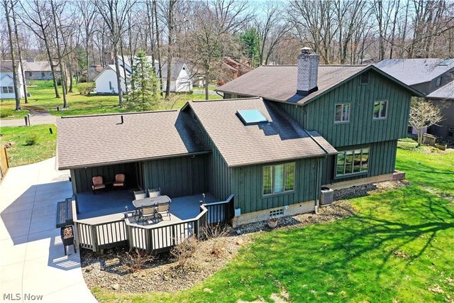 525 Sycamore Trail, Cortland, OH 44410