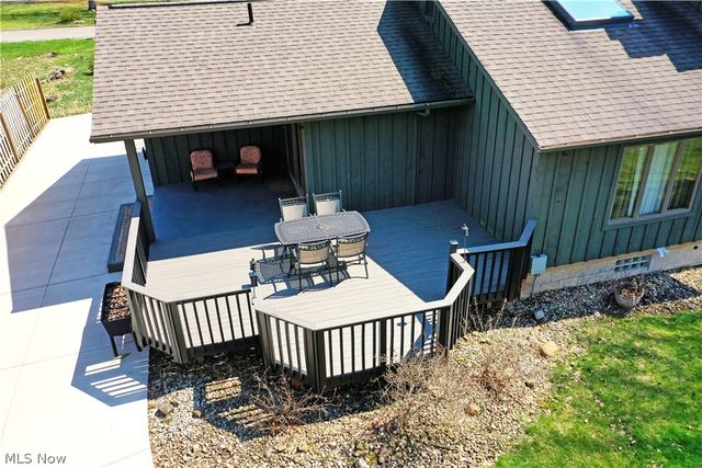 525 Sycamore Trail, Cortland, OH 44410