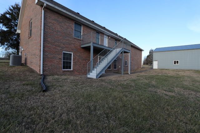 1462 Lock B Rd, S, Clarksville, TN 37040