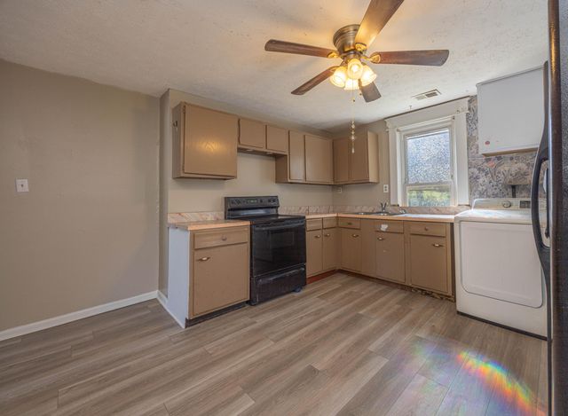 1059 Vine Street, Paris, KY 40361