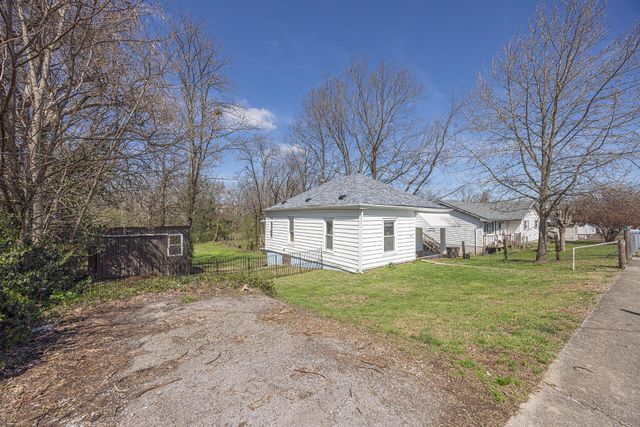 1059 Vine Street, Paris, KY 40361