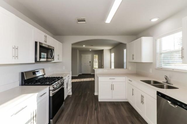 2510 Costa Verde Way, Richmond, TX 77406