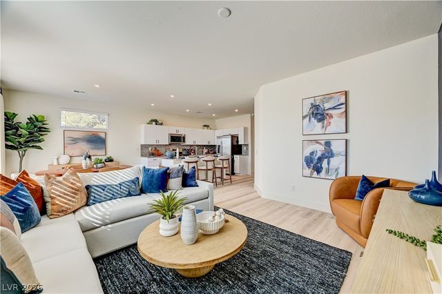2484 Sidecar Drive, Las Vegas, NV 89121
