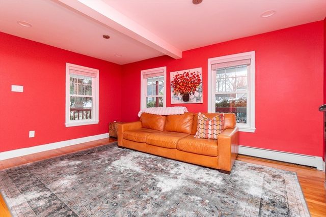 91 Speen Street, Natick, MA 01760