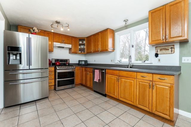 91 Speen Street, Natick, MA 01760