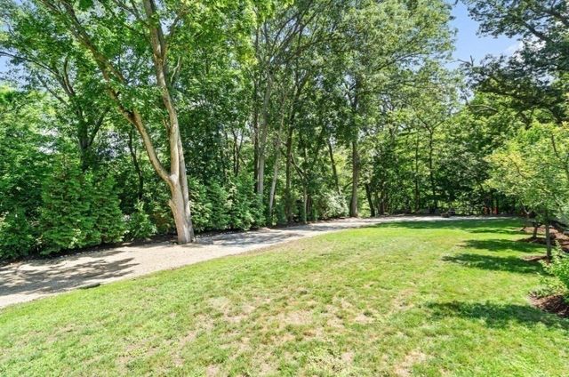 91 Speen Street, Natick, MA 01760