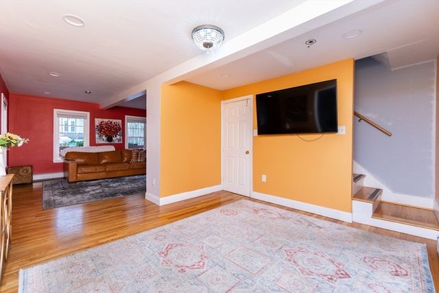 91 Speen Street, Natick, MA 01760