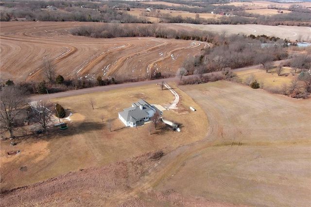 24238 123rd Street, Lansing, KS 66048