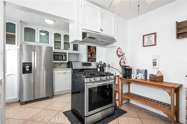 1808 S Van Ness Avenue, Santa Ana, CA 92707