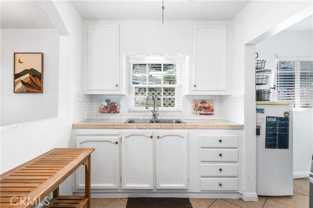 1808 S Van Ness Avenue, Santa Ana, CA 92707