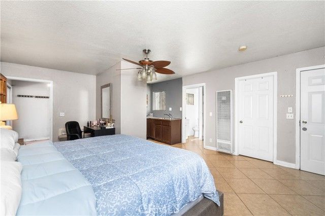 1808 S Van Ness Avenue, Santa Ana, CA 92707