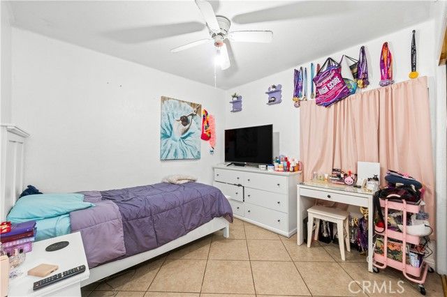 1808 S Van Ness Avenue, Santa Ana, CA 92707