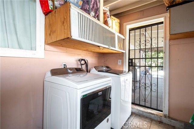 1808 S Van Ness Avenue, Santa Ana, CA 92707