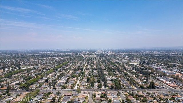 1808 S Van Ness Avenue, Santa Ana, CA 92707