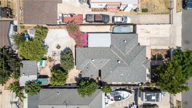 1808 S Van Ness Avenue, Santa Ana, CA 92707
