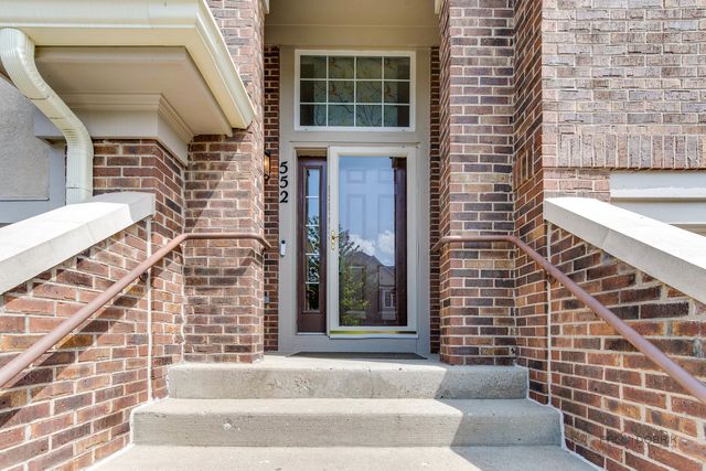 552 Saddlebrook Lane, Vernon Hills, IL 60061
