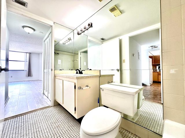 1470 NE 123rd Street A1010, North Miami, FL 33161