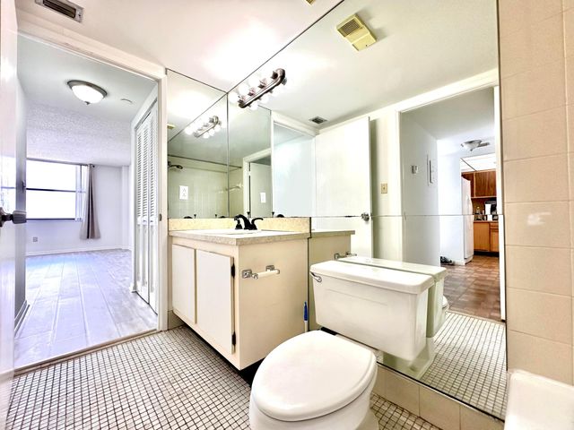 1470 NE 123rd Street A1010, North Miami, FL 33161