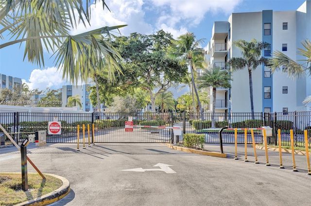 1470 NE 123rd Street A1010, North Miami, FL 33161