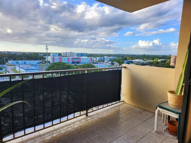 1470 NE 123rd Street A1010, North Miami, FL 33161