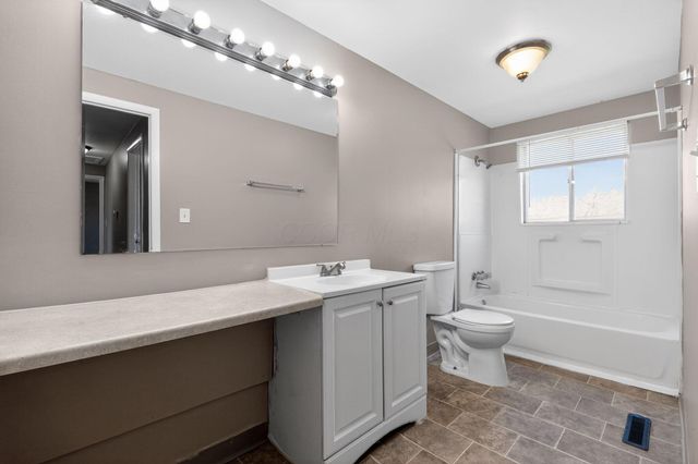 3690 Panama Drive, Westerville, OH 43081